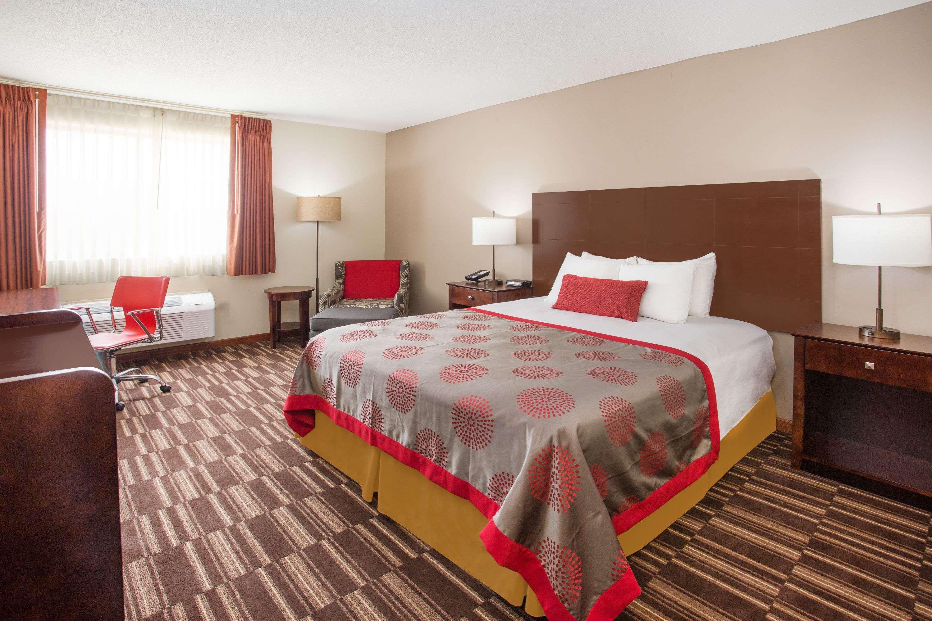 Best Western University Inn Urbana Экстерьер фото